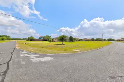 201 Christine Lane, Liberty Hill, TX 78642 - Photo 34