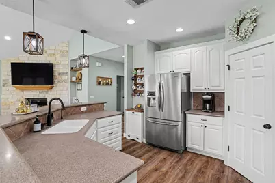 201 Christine Lane, Liberty Hill, TX 78642 - Photo 16