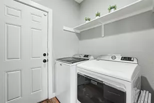 201 Christine Ln, Liberty Hill, TX 78642 - Photo 34