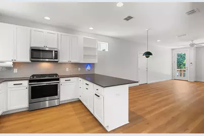 705 N Bluff Drive #6, Austin, TX 78745 - Photo 4