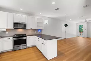 705 N Bluff Dr, Austin, TX 78745 - Photo 4