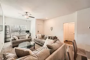 14513 Prairie Sod Ln, Elgin, TX 78621 - Photo 6