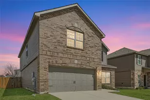 14513 Prairie Sod Ln, Elgin, TX 78621 - Photo 2