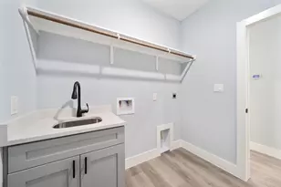 106 Halawa Ct, Bastrop, TX 78602 - Photo 26