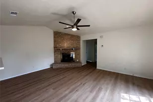 8809 Cainwood Ln, Austin, TX 78729 - Photo 10