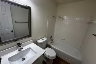 8809 Cainwood Ln, Austin, TX 78729 - Photo 26