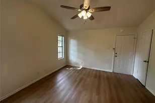 8809 Cainwood Ln, Austin, TX 78729 - Photo 18