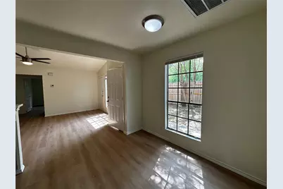 8809 Cainwood Lane, Austin, TX 78729 - Photo 14