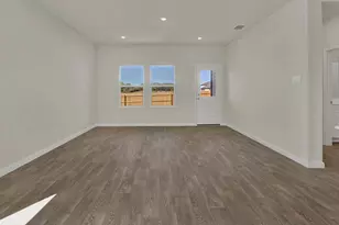 236 Shenandoah Dr, Kyle, TX 78640 - Photo 12