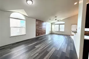 500 Obsidian Ln, Jarrell, TX 76537 - Photo 8