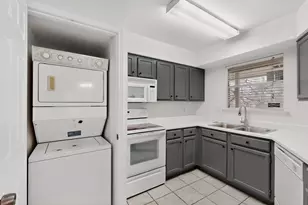 2450 Wickersham Ln, Austin, TX 78741 - Photo 10