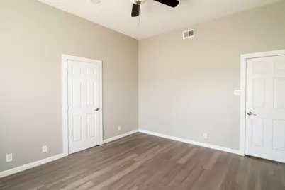 108 Cottonwood Drive, Hutto, TX 78634 - Photo 12