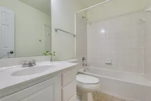 5701 Viewpoint Dr, Austin, TX 78744 - Photo 20