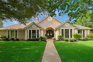 1108 Honeysuckle Ln, Caldwell, TX 77836 - Photo 1