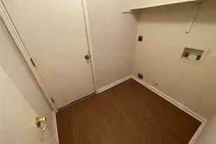 602 Losoya Ct, Hutto, TX 78634 - Photo 12