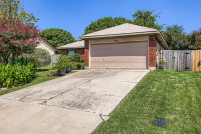 903 Jasmine Trail, Georgetown, TX 78626 - Photo 2