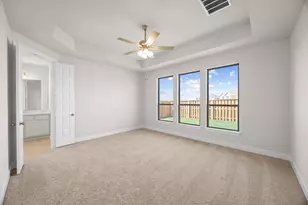 129 Emerald Grove Dr, Georgetown, TX 78633 - Photo 12