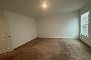 18300 Speculator Ln, Elgin, TX 78621 - Photo 2