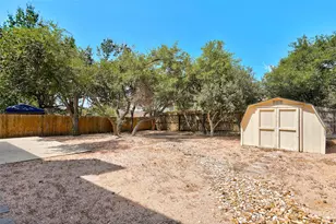 1001 Clear Lake Ln, Leander, TX 78641 - Photo 34