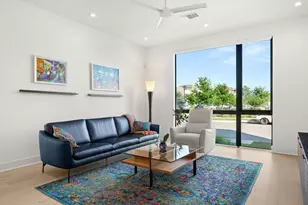 2524 Doc Reeves St, Austin, TX 78723 - Photo 2