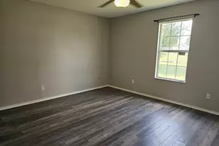 1778 Fm 1704, Elgin, TX 78621 - Photo 8