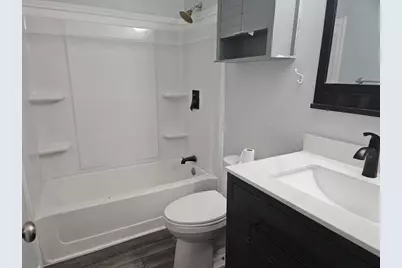 1778 Fm 1704 #C, Elgin, TX 78621 - Photo 10