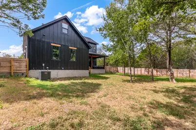 587 W Keanahalululu Lane, Bastrop, TX 78602 - Photo 34
