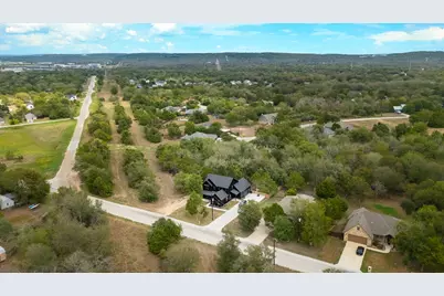 587 W Keanahalululu Lane, Bastrop, TX 78602 - Photo 36