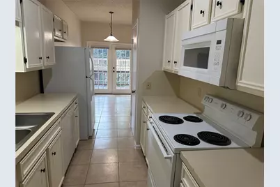 7107 Silver Dale Drive #B, Austin, TX 78736 - Photo 12