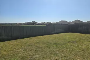 410 Bluejack Wy, Hutto, TX 78634 - Photo 22