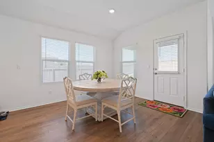 656 Silver Springs Bend, Kyle, TX 78640 - Photo 12