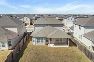 108 Hannah Trl, Georgetown, TX 78628 - Photo 30