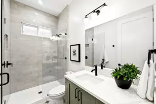 2212 Canterbury St, Austin, TX 78702 - Photo 12