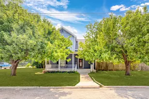 116 S Hackberry Ave, Luling, TX 78648 - Photo 6