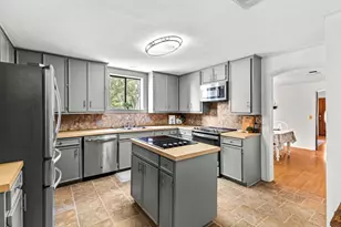 116 S Hackberry Ave, Luling, TX 78648 - Photo 14