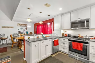 116 S Hackberry Ave, Luling, TX 78648 - Photo 34