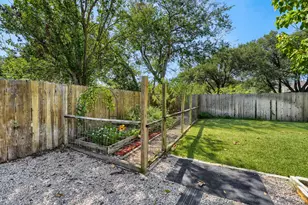 8009 Tantara Ct, Austin, TX 78729 - Photo 24