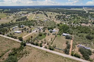 147 Community Center Rd, Rosanky, TX 78953 - Photo 2