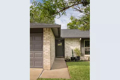 304 Skyloop Drive, Austin, TX 78745 - Photo 26