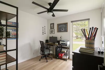 304 Skyloop Drive, Austin, TX 78745 - Photo 22