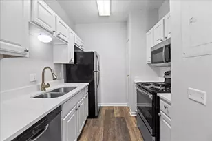 12166 Metric Blvd, Austin, TX 78758 - Photo 4