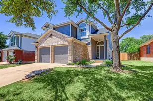 1816 W Pflugerville Pkwy, Round Rock, TX 78664 - Photo 2