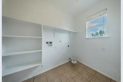 12001 Gaelic Drive, Austin, TX 78754 - Photo 4