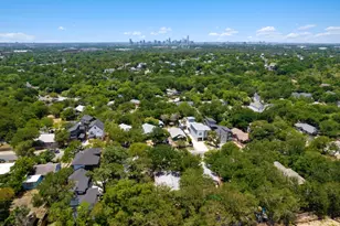1211 Delano St, Austin, TX 78721 - Photo 2