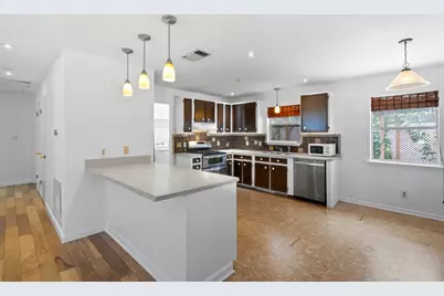 1211 Delano Street, Austin, TX 78721 - Photo 6