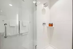 49 Navasota St, Austin, TX 78702 - Photo 30