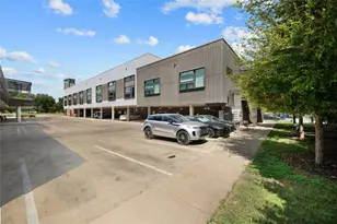 49 Navasota St, Austin, TX 78702 - Photo 8