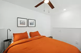 49 Navasota St, Austin, TX 78702 - Photo 36