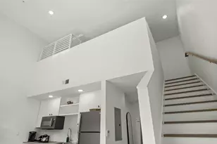 49 Navasota St, Austin, TX 78702 - Photo 34