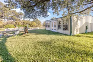 664 Co Rd 300, Hamilton, TX 76531 - Photo 34